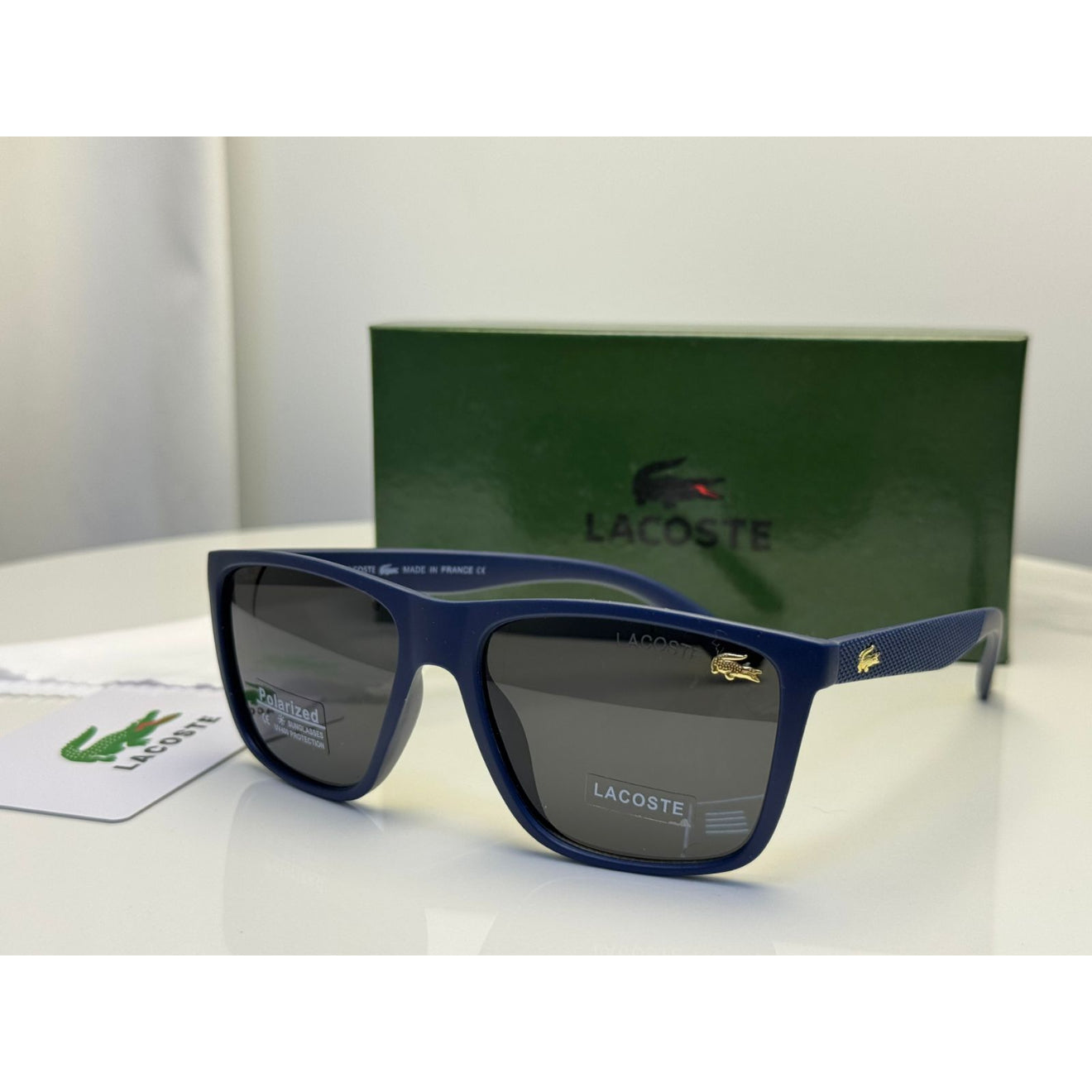 Lacoste - 3
