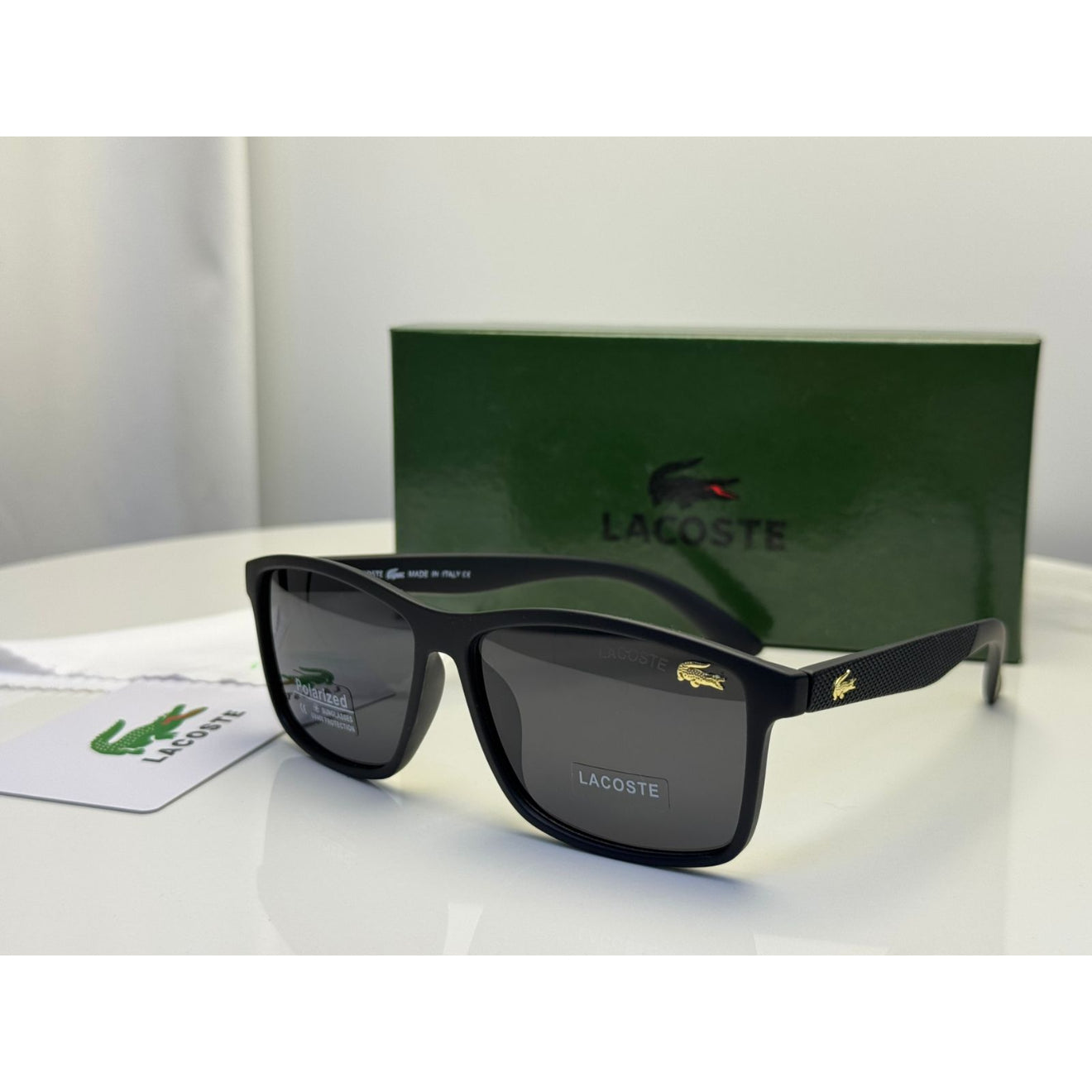 Lacoste - 4