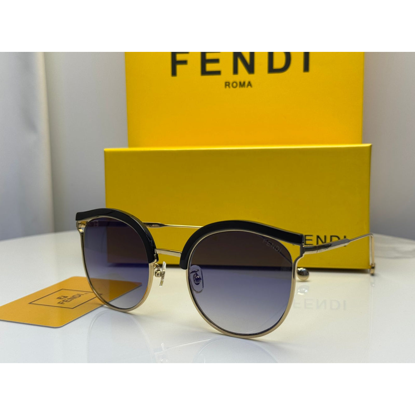 Fendi - 4