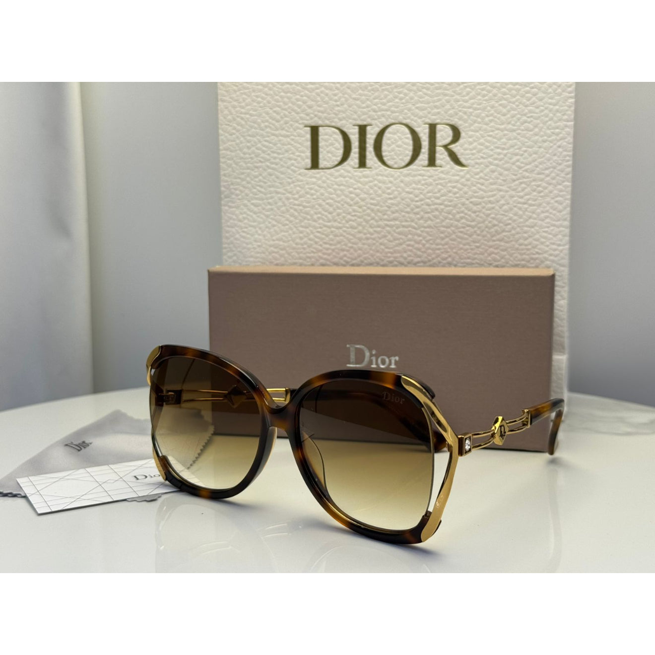 Dior - 5